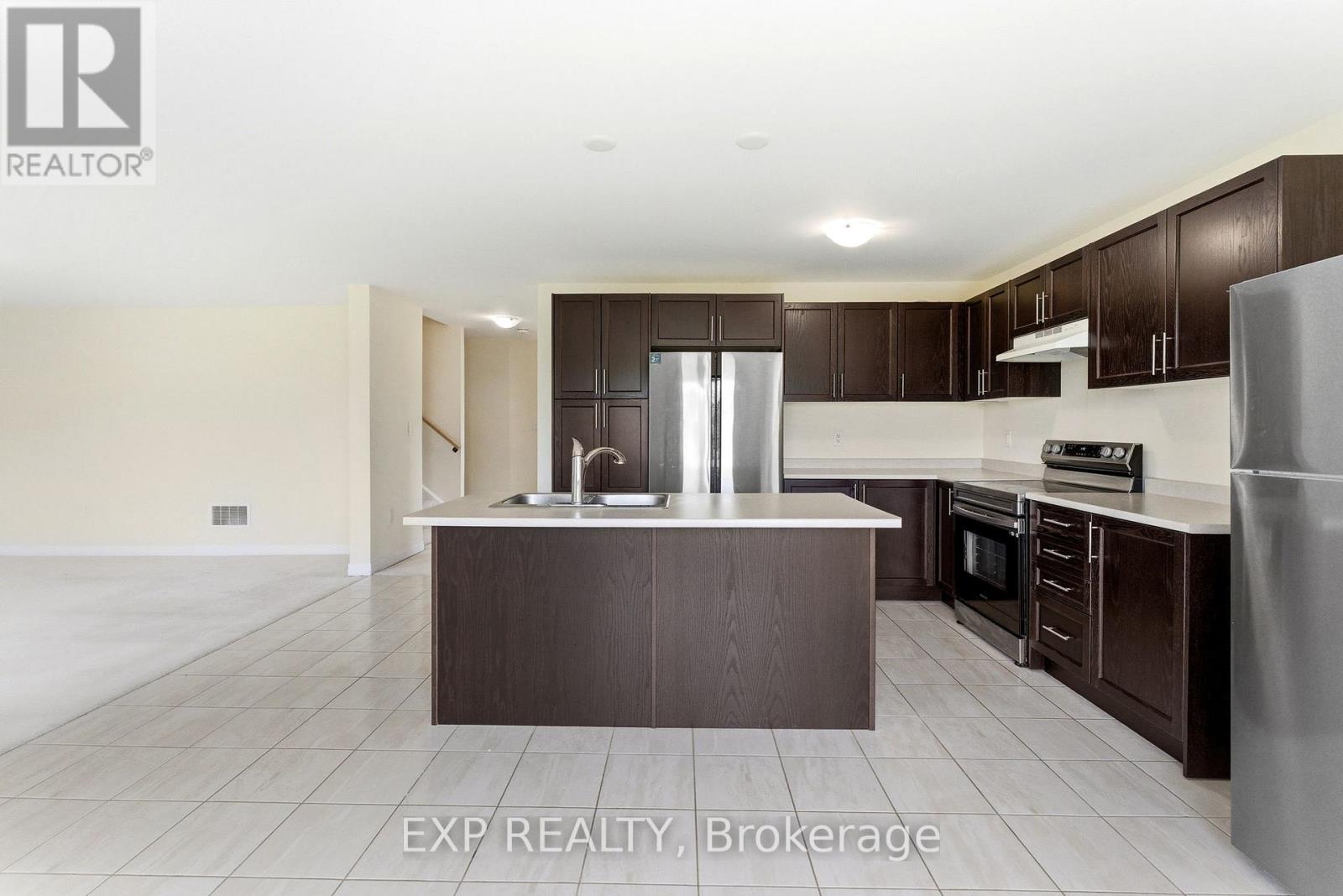 10 Burrows Court, Kawartha Lakes, Ontario  K9V 0P6 - Photo 10 - X13413522