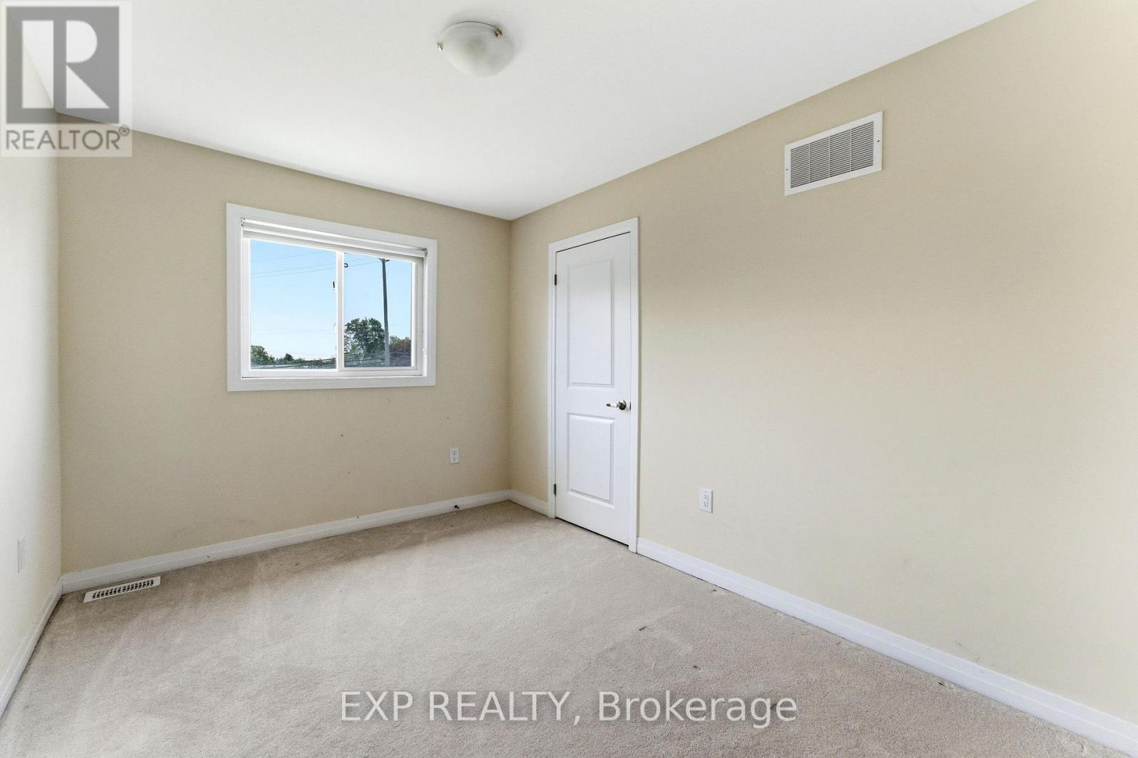10 Burrows Court, Kawartha Lakes, Ontario  K9V 0P6 - Photo 23 - X13413522