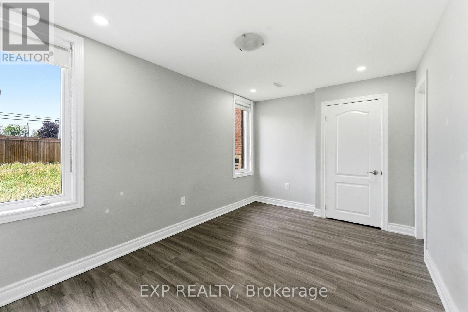 10 Burrows Court, Kawartha Lakes, Ontario  K9V 0P6 - Photo 40 - X13413522