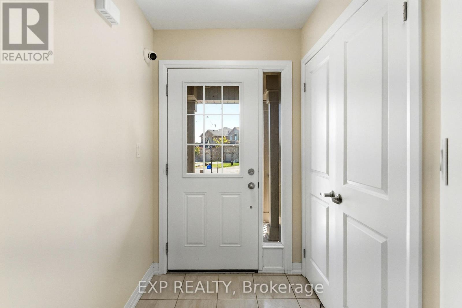 10 Burrows Court, Kawartha Lakes, Ontario  K9V 0P6 - Photo 5 - X13413522