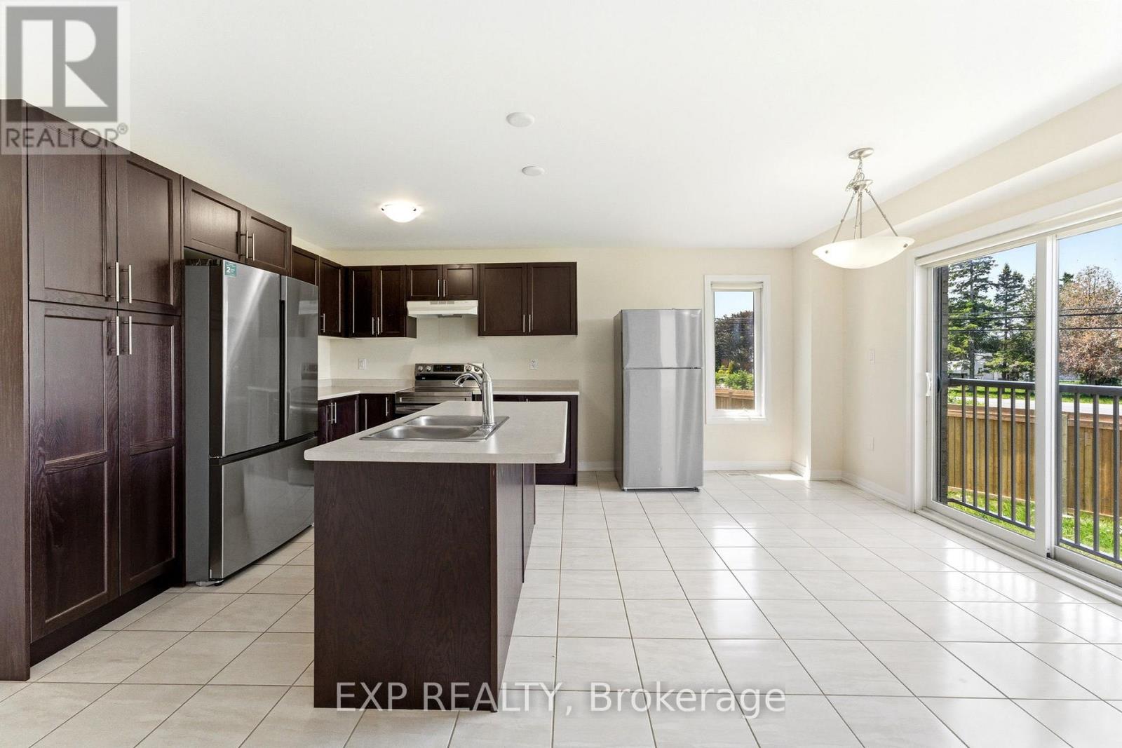 10 Burrows Court, Kawartha Lakes, Ontario  K9V 0P6 - Photo 9 - X13413522