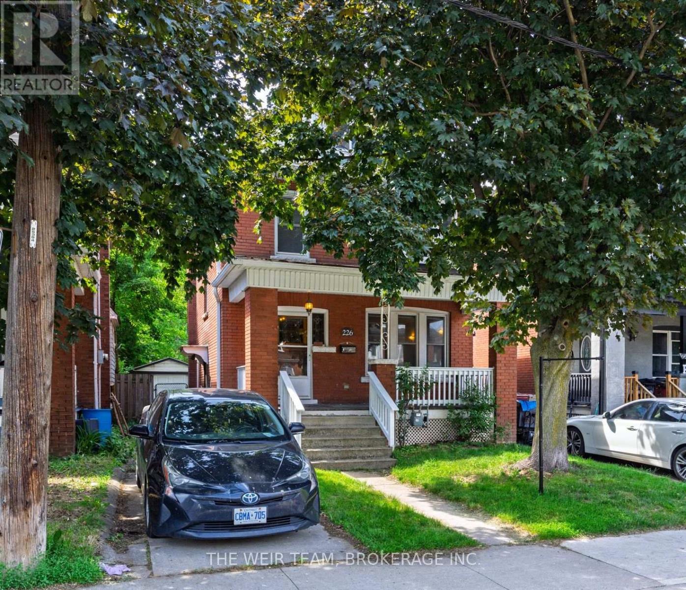 226 Ottawa Street S, Hamilton, Ontario  L8K 2E8 - Photo 2 - X13413608
