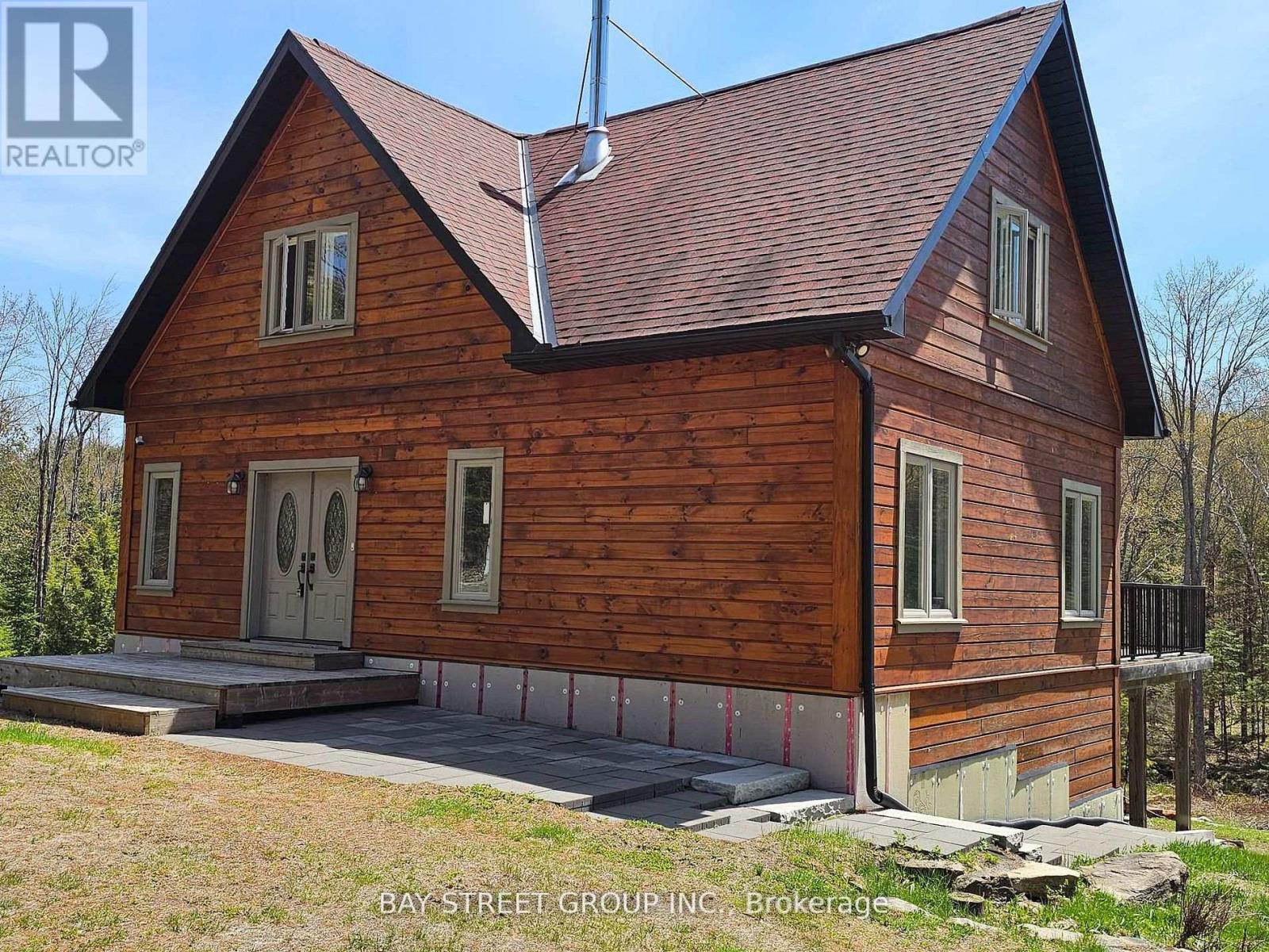 1032 Spring Lake Road, Bracebridge, Ontario  P1L 1X1 - Photo 2 - X13413626