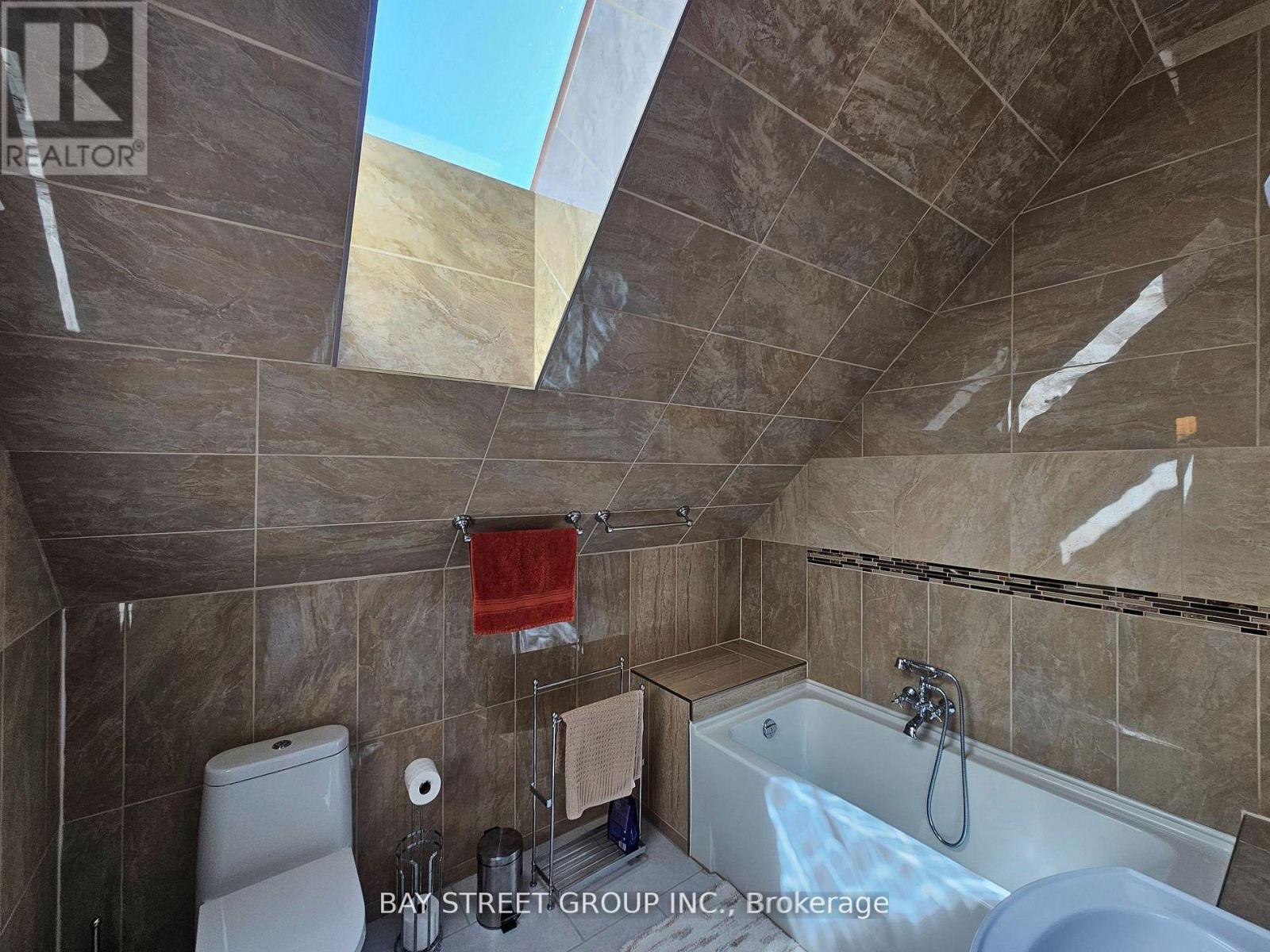 1032 Spring Lake Road, Bracebridge, Ontario  P1L 1X1 - Photo 27 - X13413626