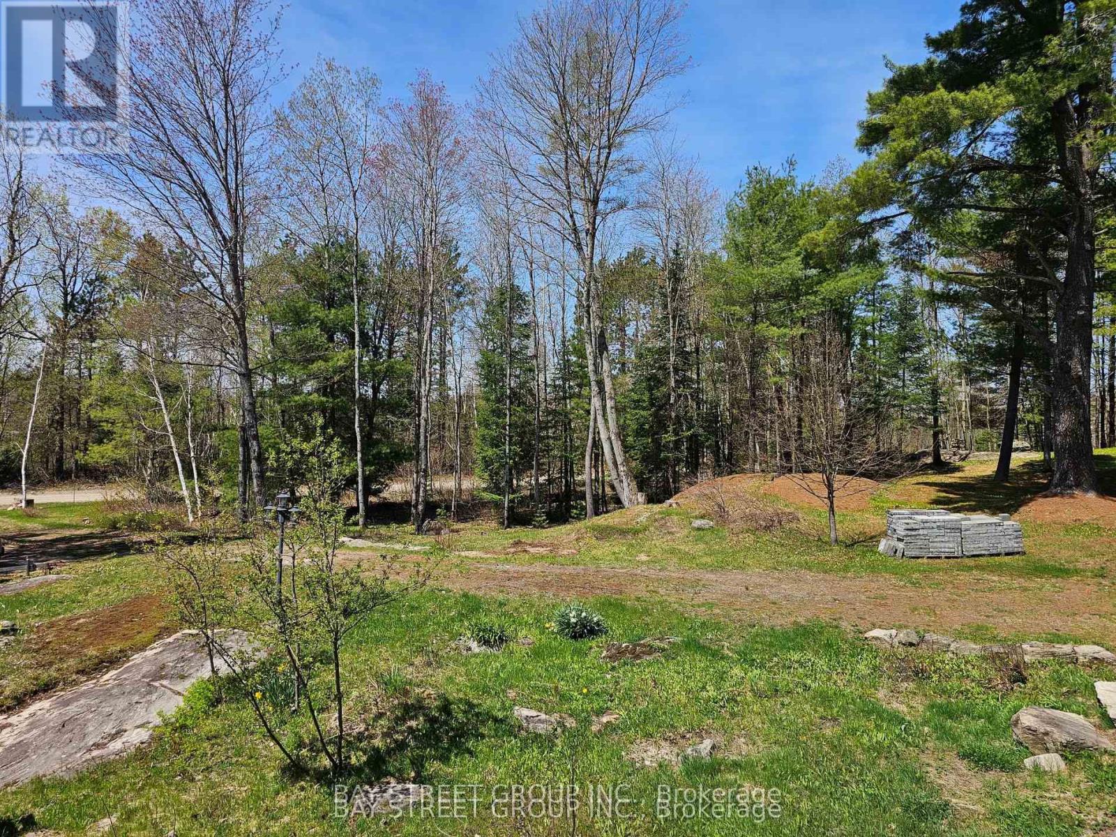 1032 Spring Lake Road, Bracebridge, Ontario  P1L 1X1 - Photo 7 - X13413626