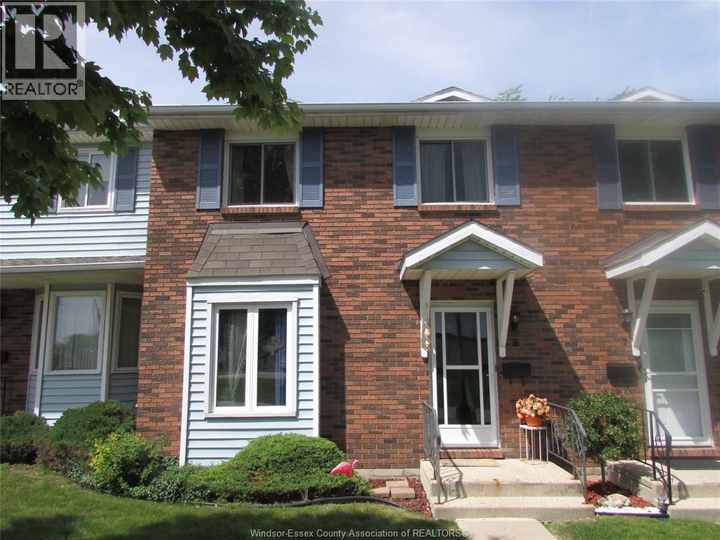 MLS# 26013419: 7 Cherry Lane Unit# 5, Leamington, Canada
