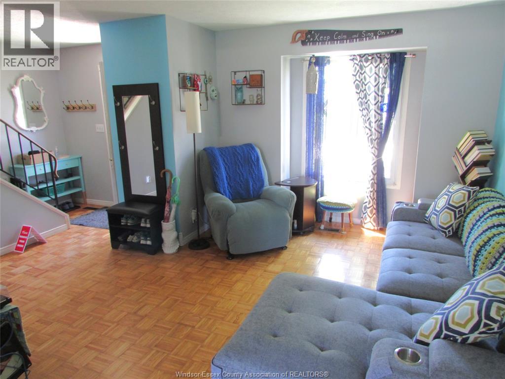 7 Cherry Lane Unit# 5, Leamington, Ontario  N8H 5A4 - Photo 7 - 26013419