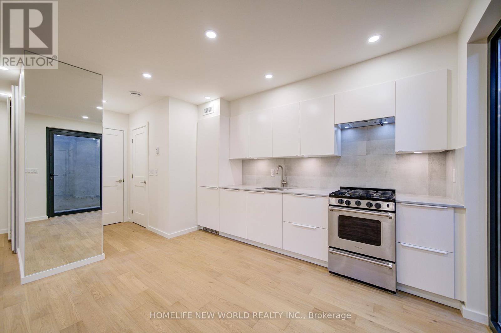 Unit 5 - 78 Gladstone Avenue, Toronto, Ontario  M6J 3K8 - Photo 4 - C12993222