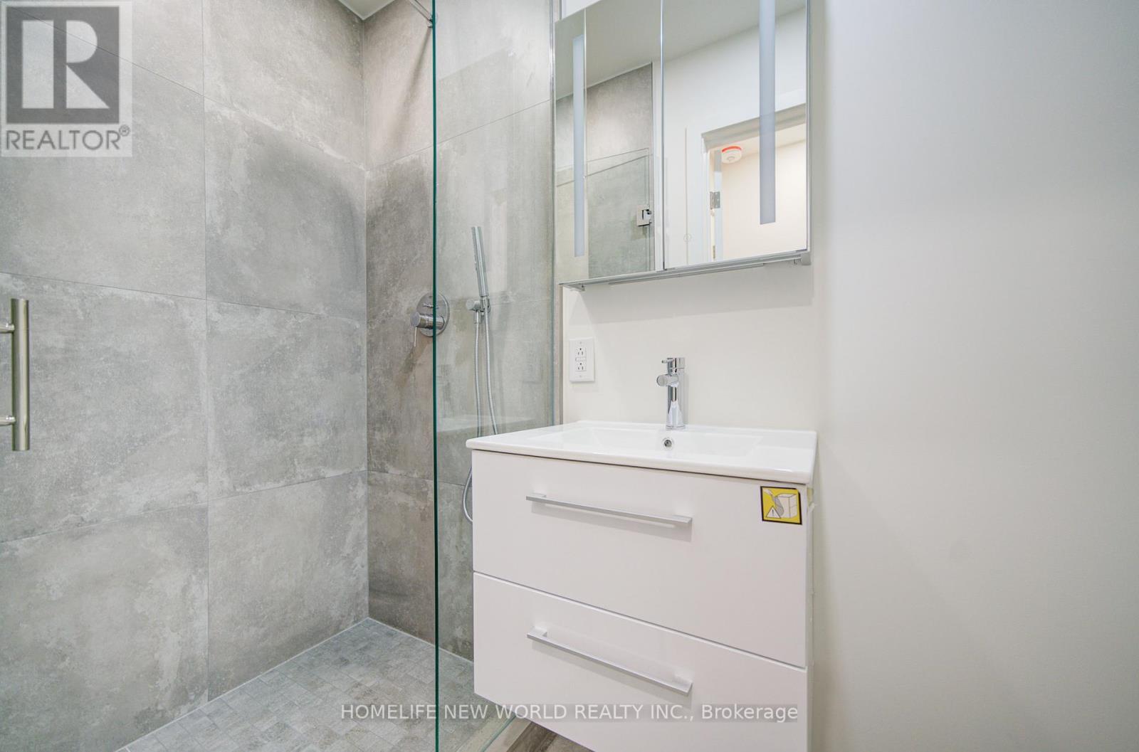 Unit 5 - 78 Gladstone Avenue, Toronto, Ontario  M6J 3K8 - Photo 3 - C12993222