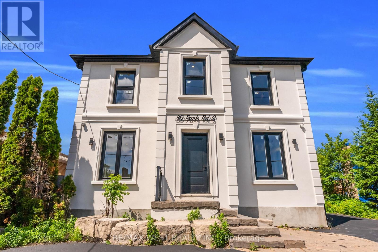36 Park Road S, Oshawa, Ontario  L1J 4G8 - Photo 1 - E13208390