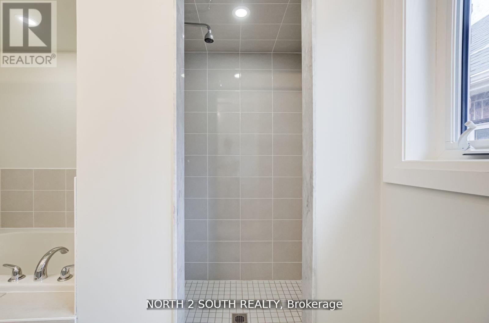 30 Virro Court, Vaughan, Ontario  L4H 5G5 - Photo 38 - N13224838