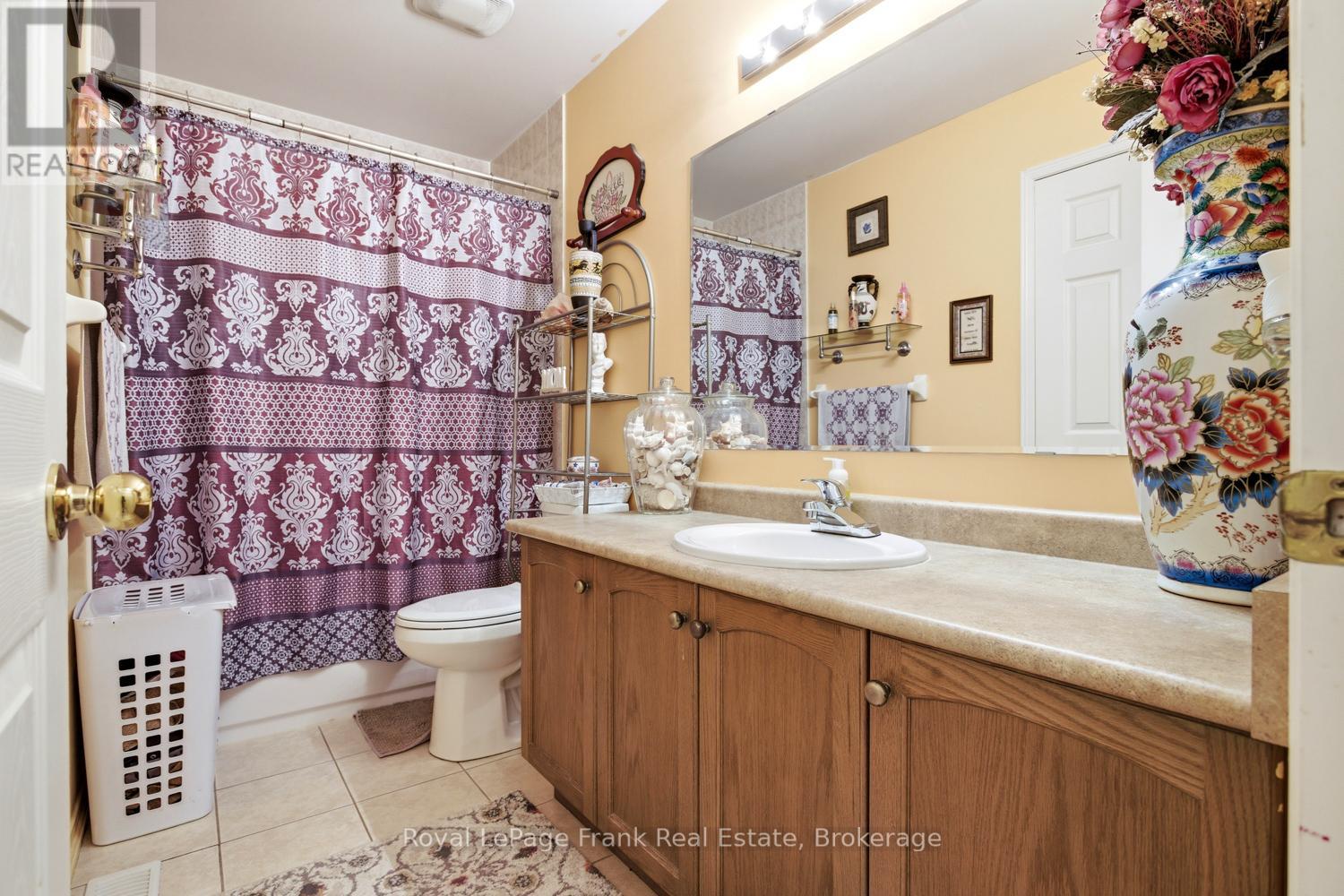 31 Linnell Street, Ajax, Ontario L1Z 0K8 - Photo 16 - E13414008