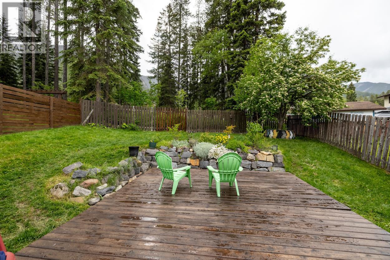 1241 Pinyon Road, Sparwood, British Columbia  V0B 2G0 - Photo 42 - 10390598