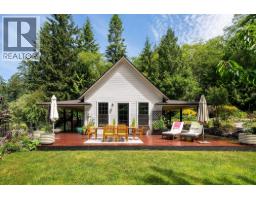 822 CAPTAINS WAY, Bowen Island, British Columbia