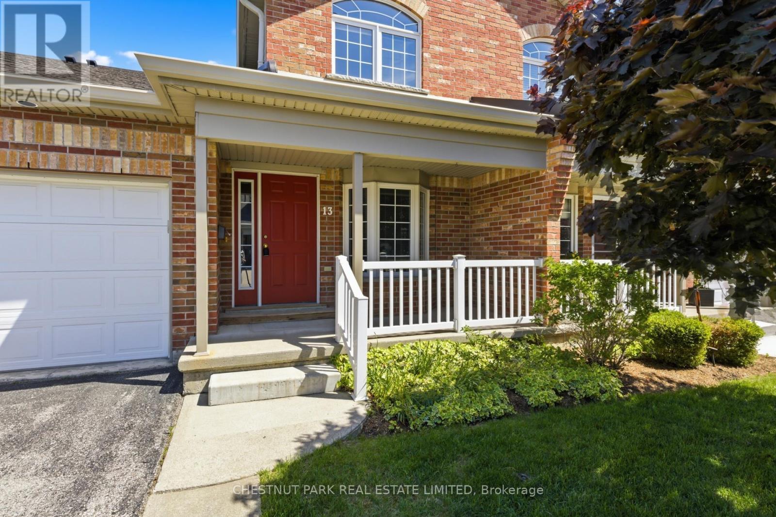 13 - 480 Douglas Street, Stratford, Ontario  N5A 8A8 - Photo 3 - X12904500