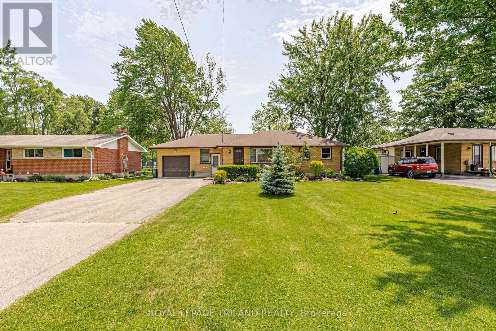 117 Seventh Avenue, Central Elgin, Ontario  N0L 1B0 - Photo 3 - X13414018