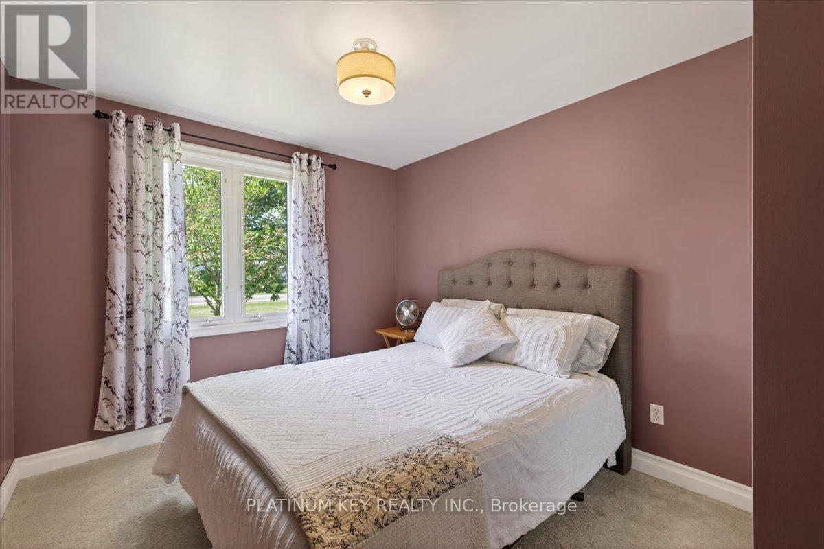 8271 Glengyle Drive, Strathroy-Caradoc, Ontario  N7G 3H3 - Photo 19 - X13414026