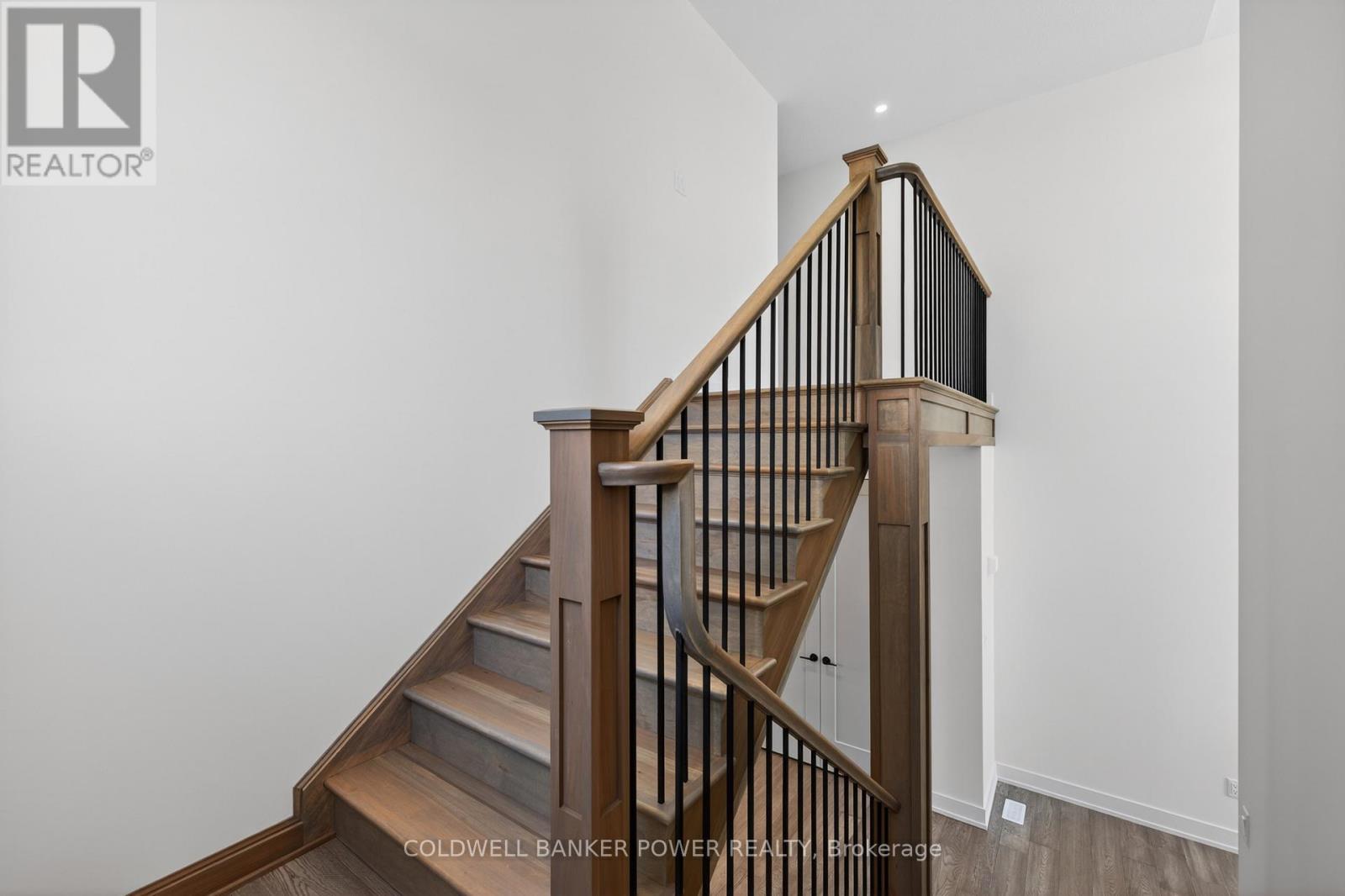 36 Kelly Drive, Zorra, Ontario  N0M 2M0 - Photo 25 - X13414034