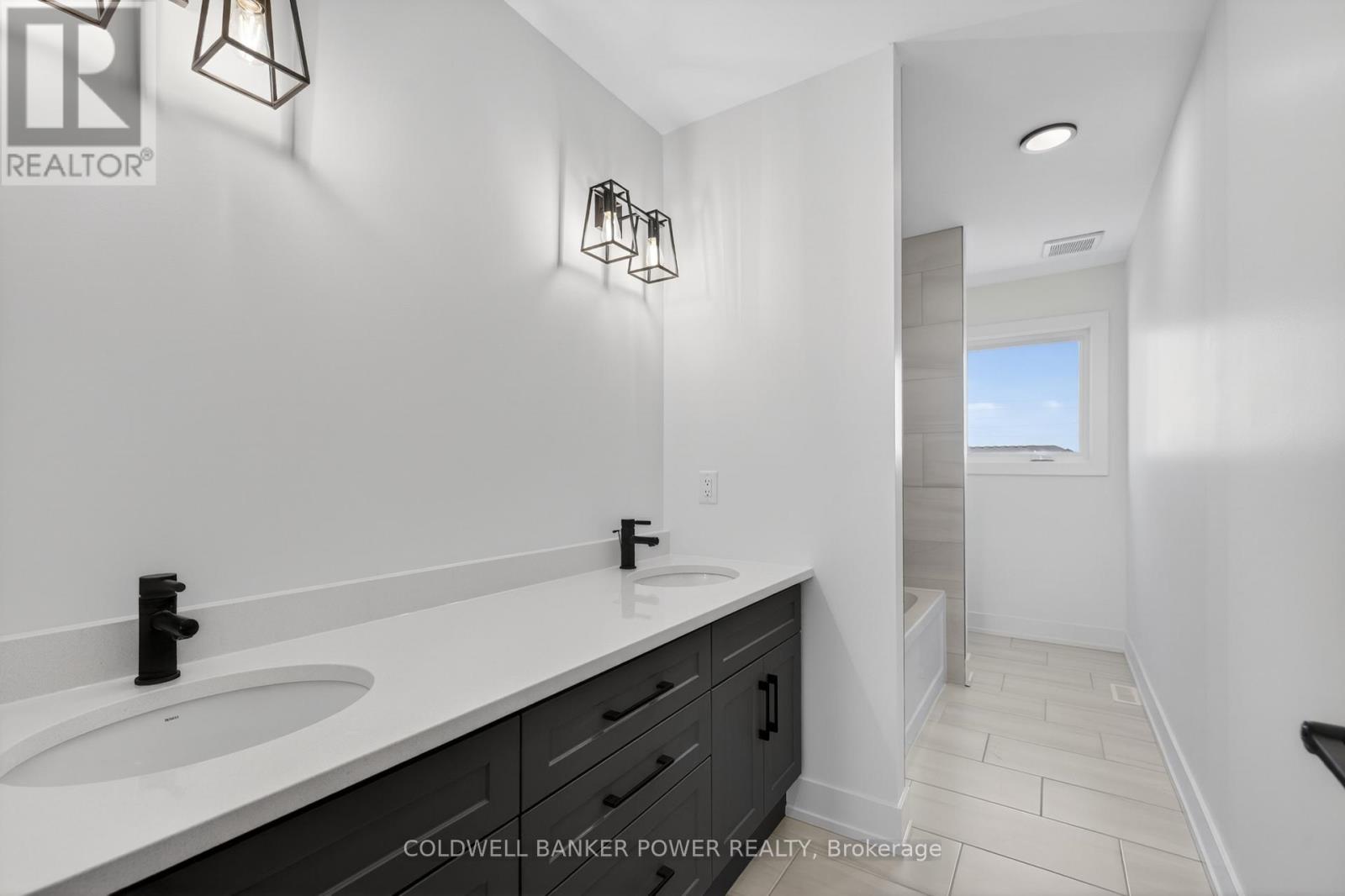 36 Kelly Drive, Zorra, Ontario  N0M 2M0 - Photo 42 - X13414034