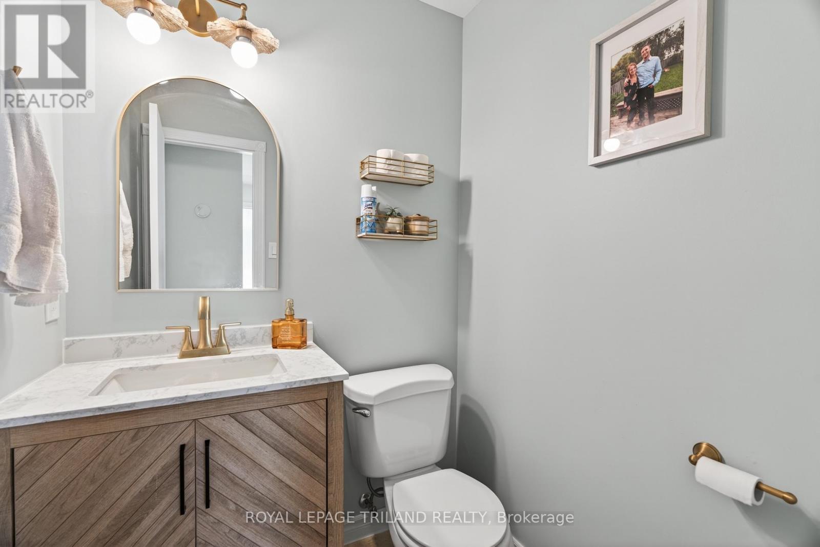 496 Thames Street, Plympton-Wyoming, Ontario  N0N 1T0 - Photo 12 - X13414132
