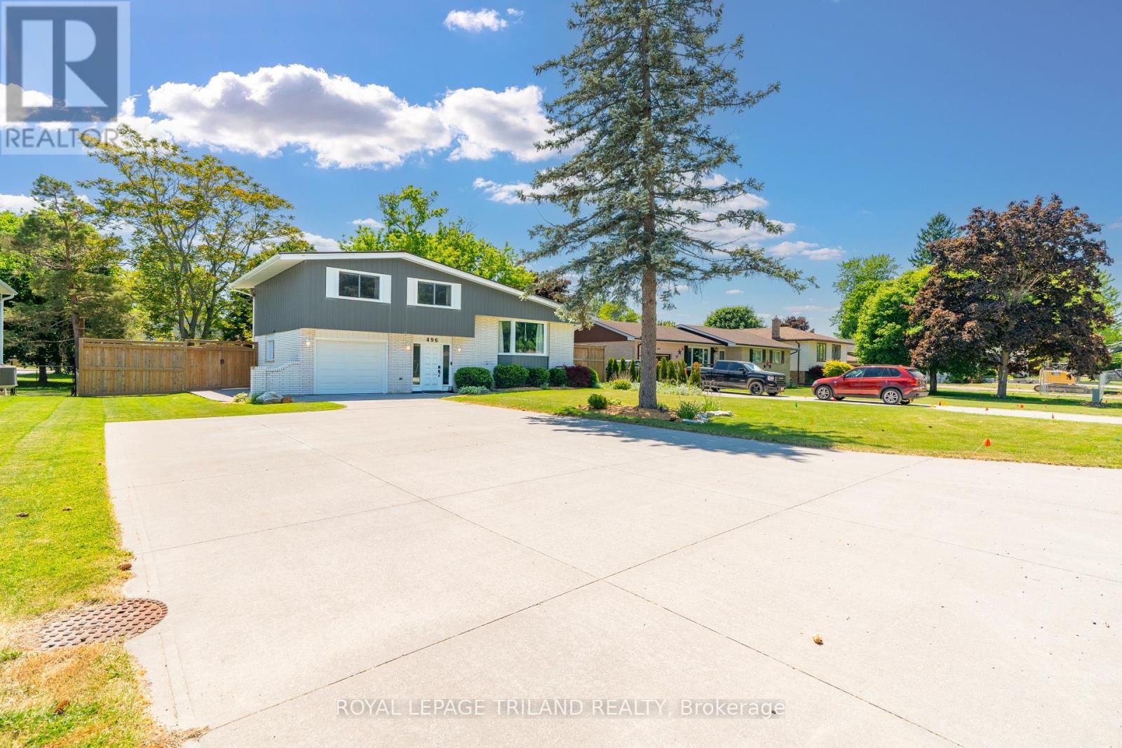 496 Thames Street, Plympton-Wyoming, Ontario  N0N 1T0 - Photo 2 - X13414132