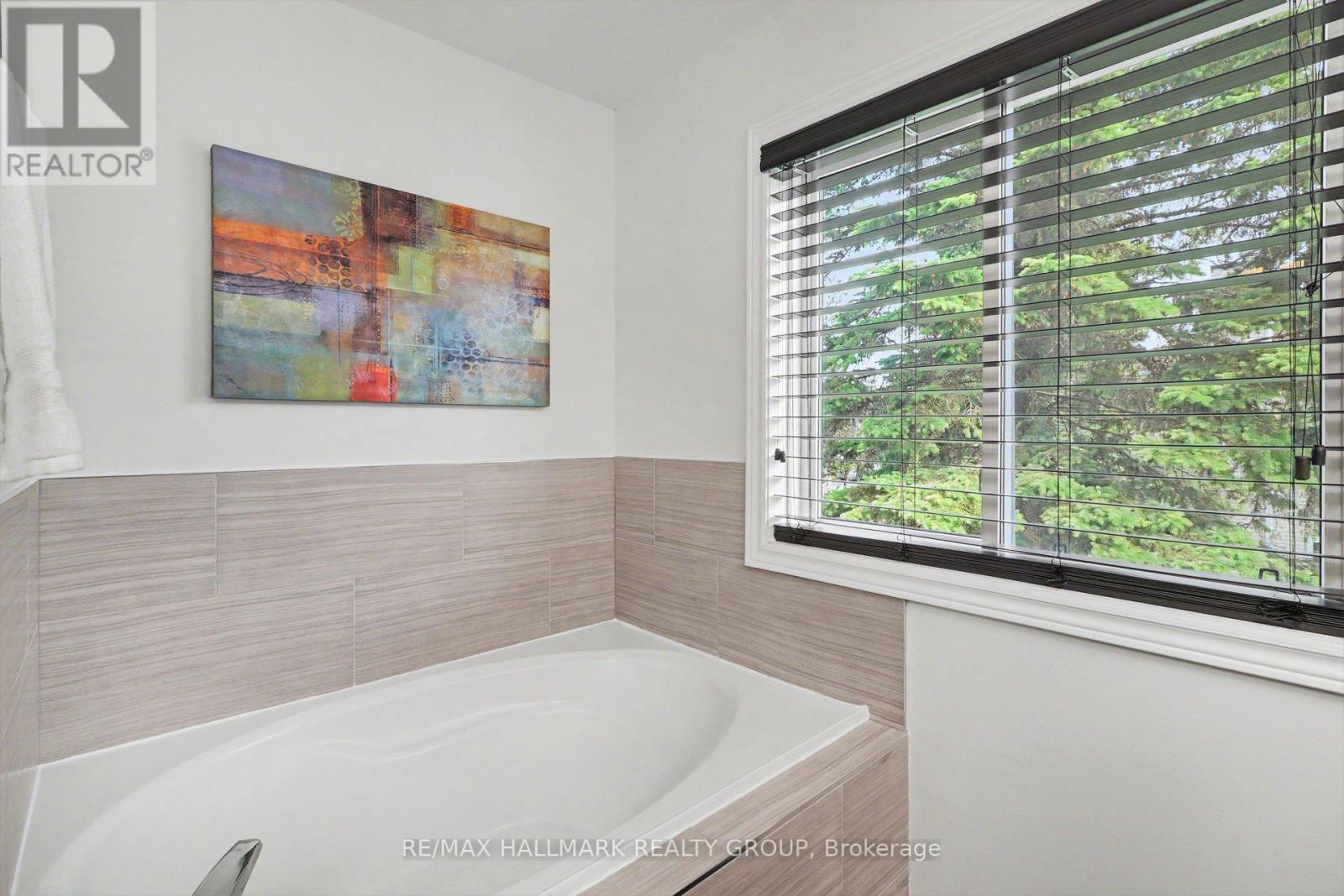 27 Sandcliffe Terrace, Ottawa, Ontario  K2G 5Y2 - Photo 22 - X13413804