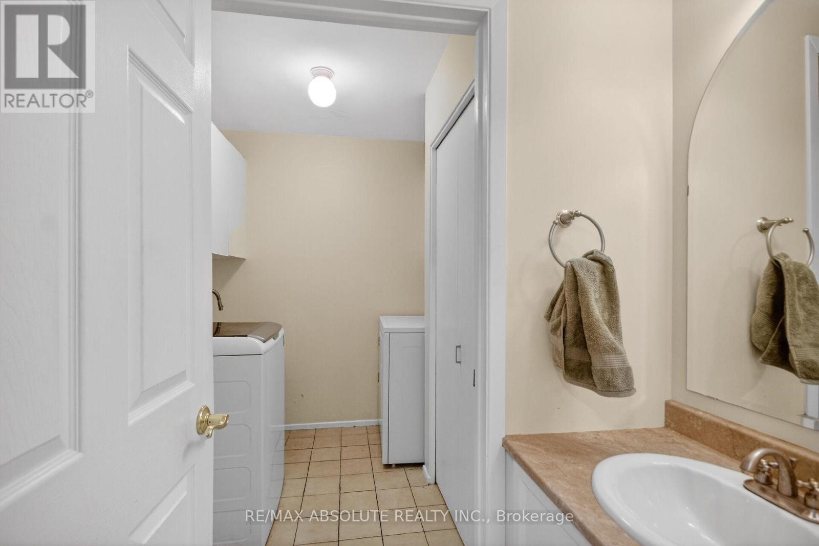 1953 Mulberry Crescent, Ottawa, Ontario  K1J 8J8 - Photo 27 - X13414070