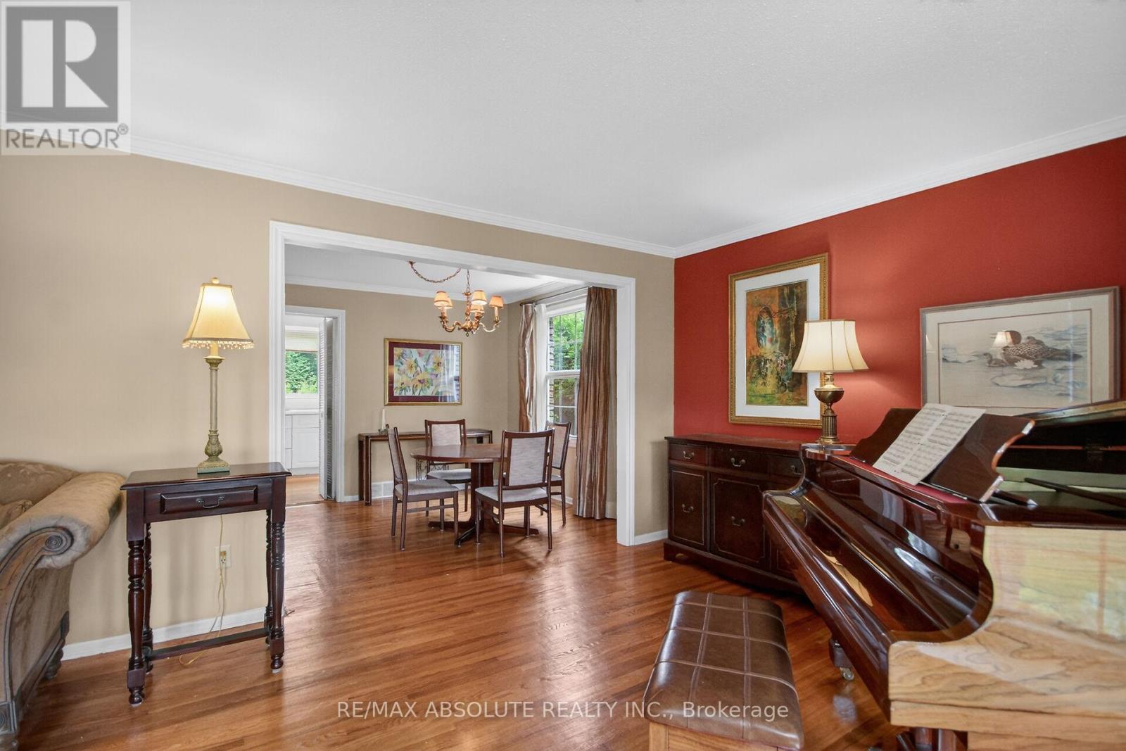 1953 Mulberry Crescent, Ottawa, Ontario  K1J 8J8 - Photo 7 - X13414070
