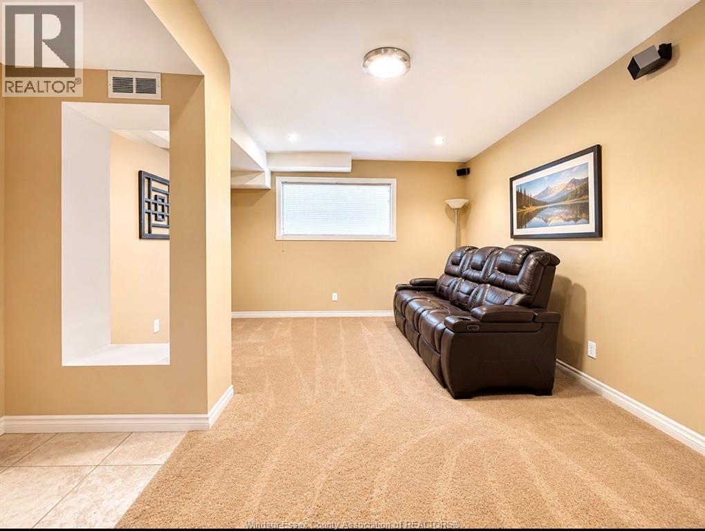 3308 Candlewood Crescent, Windsor, Ontario N8W 5M5 - Photo 14 - 26013424