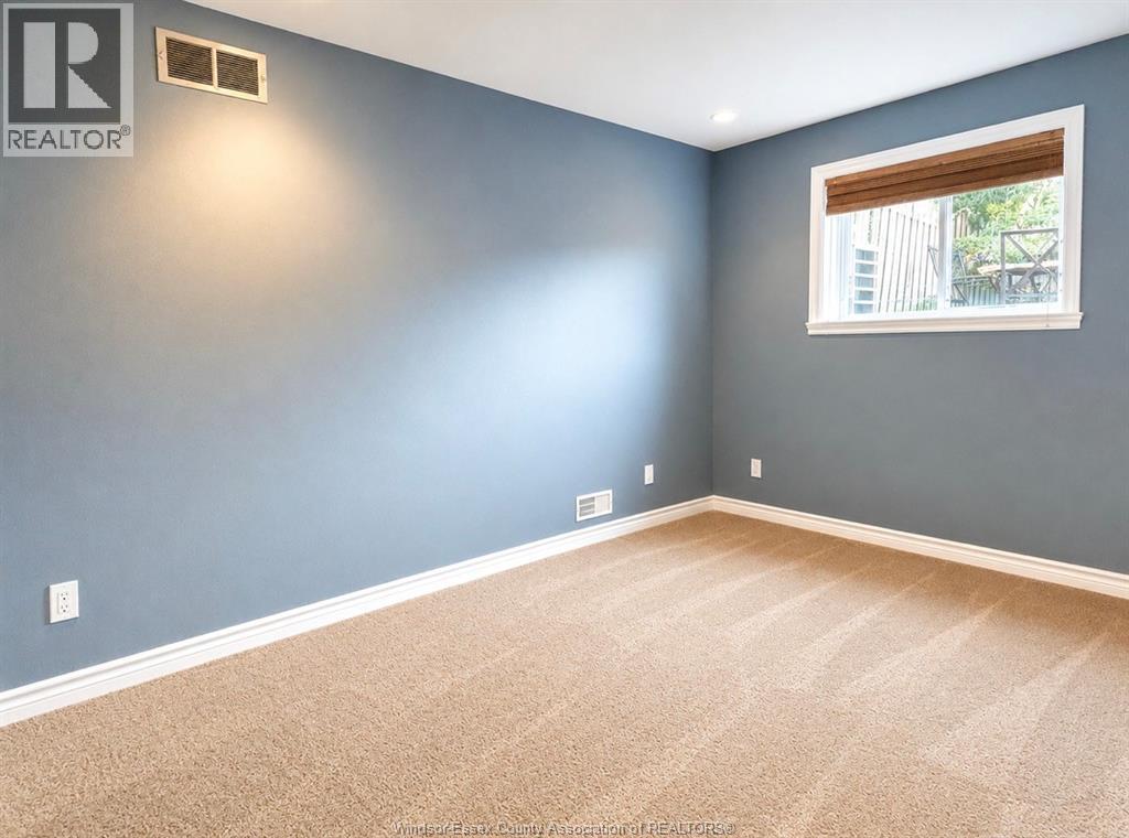 3308 Candlewood Crescent, Windsor, Ontario N8W 5M5 - Photo 15 - 26013424
