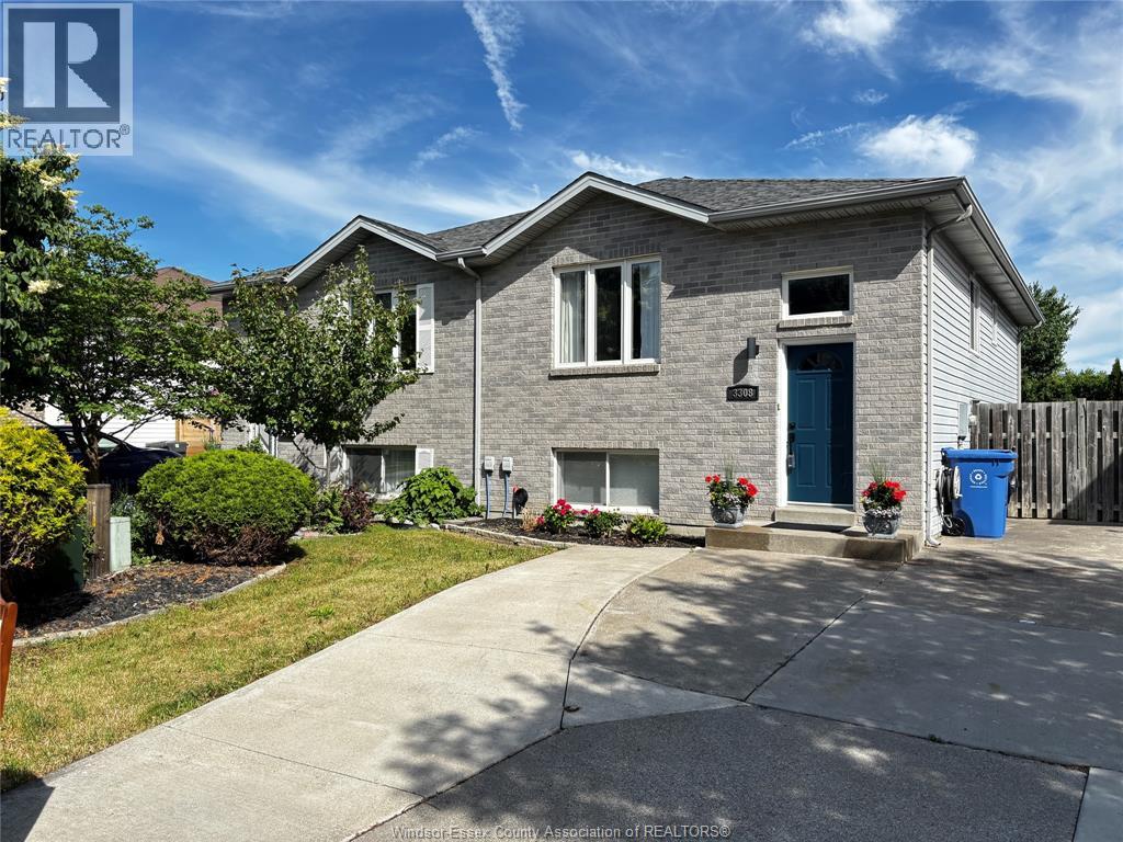 3308 Candlewood Crescent, Windsor, Ontario N8W 5M5 - Photo 2 - 26013424