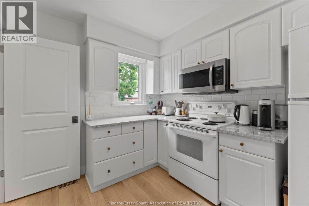 3501 Dandurand, Windsor, Ontario  N9E 2G2 - Photo 14 - 26013421