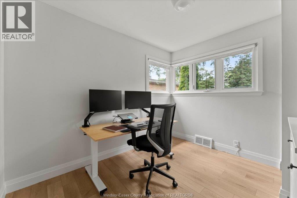 3501 Dandurand, Windsor, Ontario  N9E 2G2 - Photo 16 - 26013421