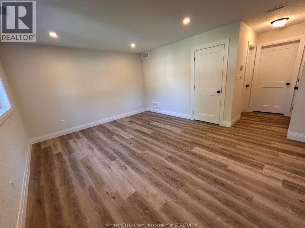 3501 Dandurand, Windsor, Ontario  N9E 2G2 - Photo 36 - 26013421