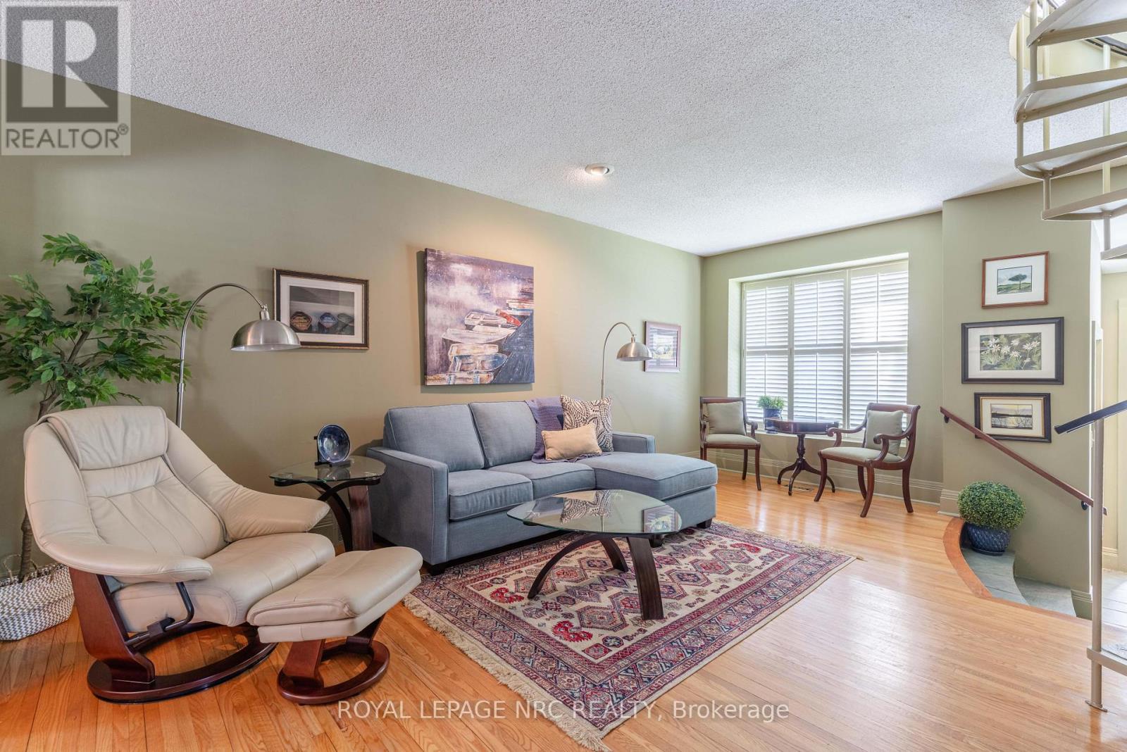 110 Highland Avenue, St. Catharines, Ontario  L2R 4J2 - Photo 11 - X13414010