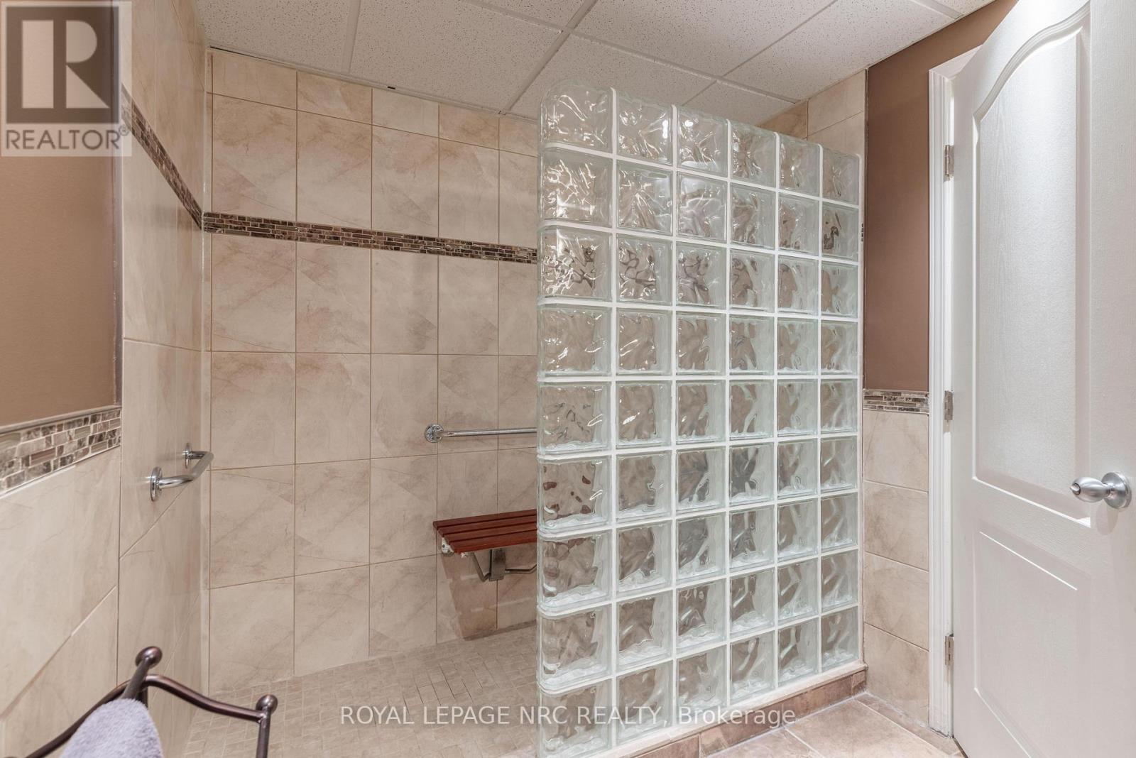 110 Highland Avenue, St. Catharines, Ontario  L2R 4J2 - Photo 30 - X13414010