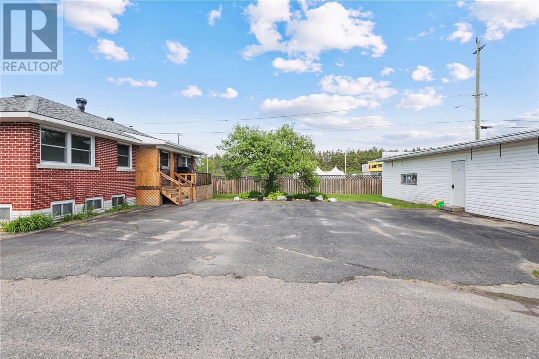 138 Fleming St, Espanola, Ontario  P5E 1E1 - Photo 6 - 2128382