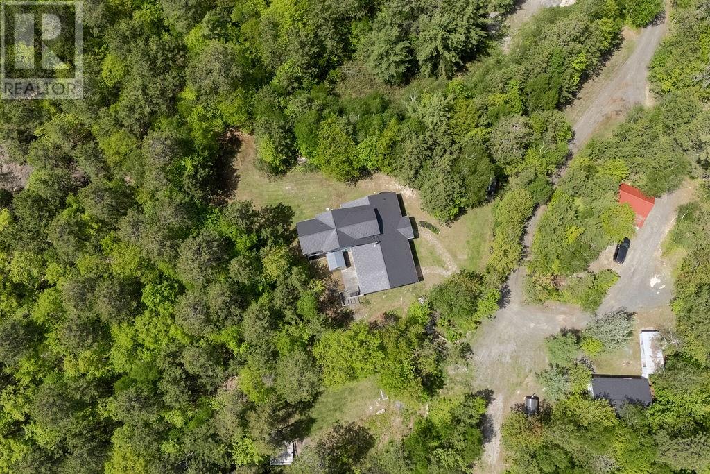 245 Wolf Lake Road, Greater Sudbury, Ontario  P3G 1L9 - Photo 12 - 2128378