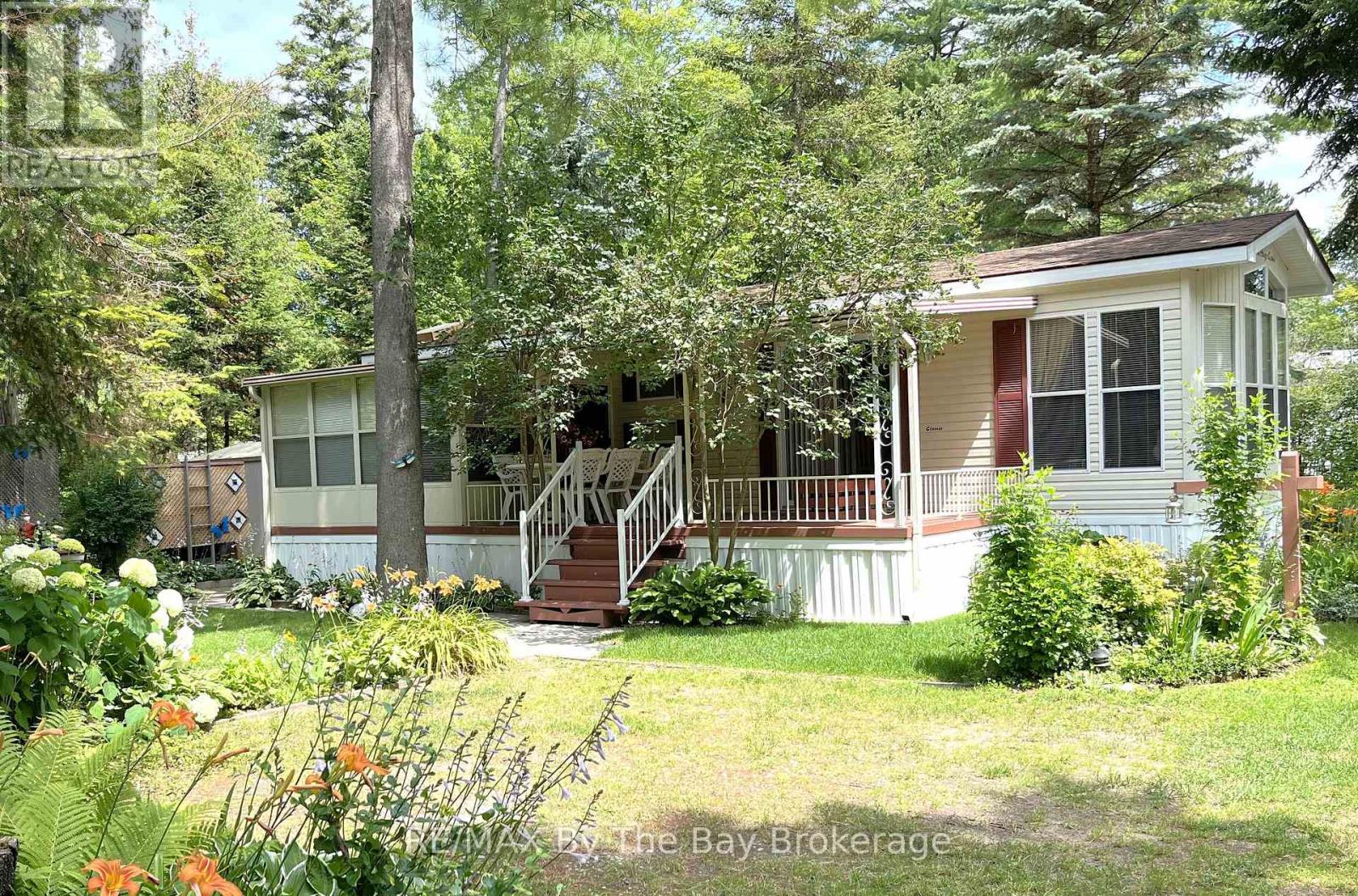 247 - 85 THEME PARK DRIVE, Wasaga Beach, Ontario