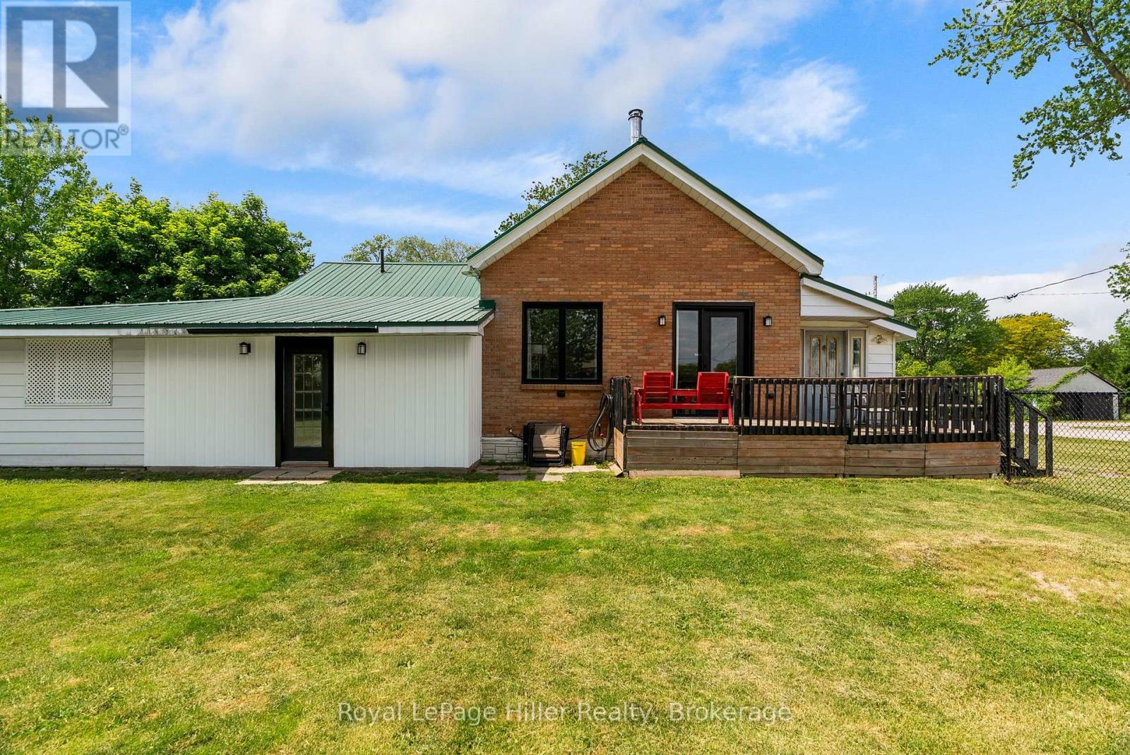 125 Portland Street, South Huron, Ontario  N0M 1K0 - Photo 36 - X13413828