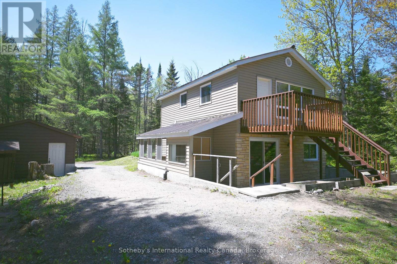 1072 Holiday Park Drive, Bracebridge, Ontario  P1L 1W9 - Photo 4 - X13414046