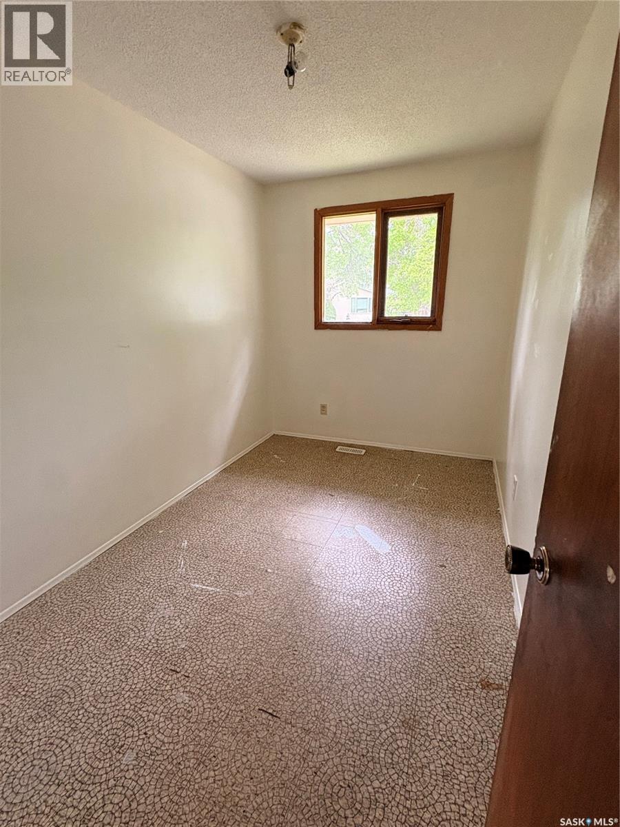174 Trudelle Crescent, Regina, Saskatchewan  S4T 6T4 - Photo 9 - SK038541
