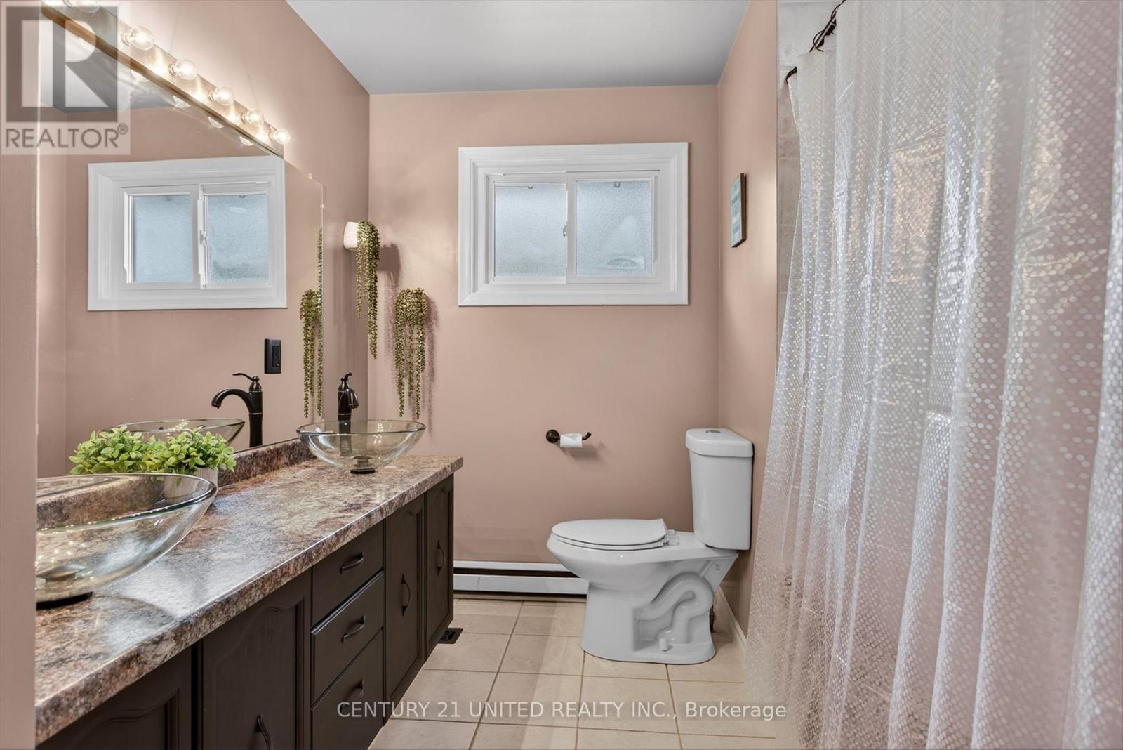 59 Kawartha Hts Boulevard, Peterborough, Ontario  K9J 1N5 - Photo 23 - X12963356