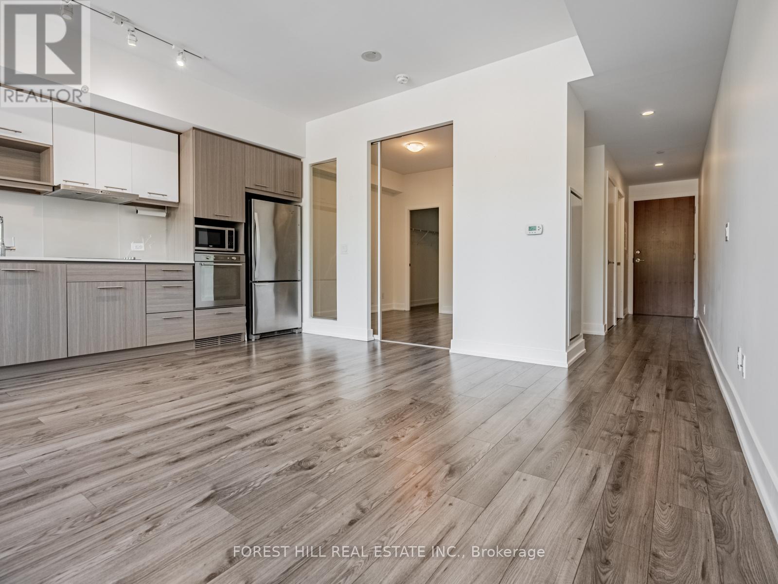 205 - 170 CHILTERN HILL ROAD Toronto (Humewood-Cedarvale), ON M6C 0A9