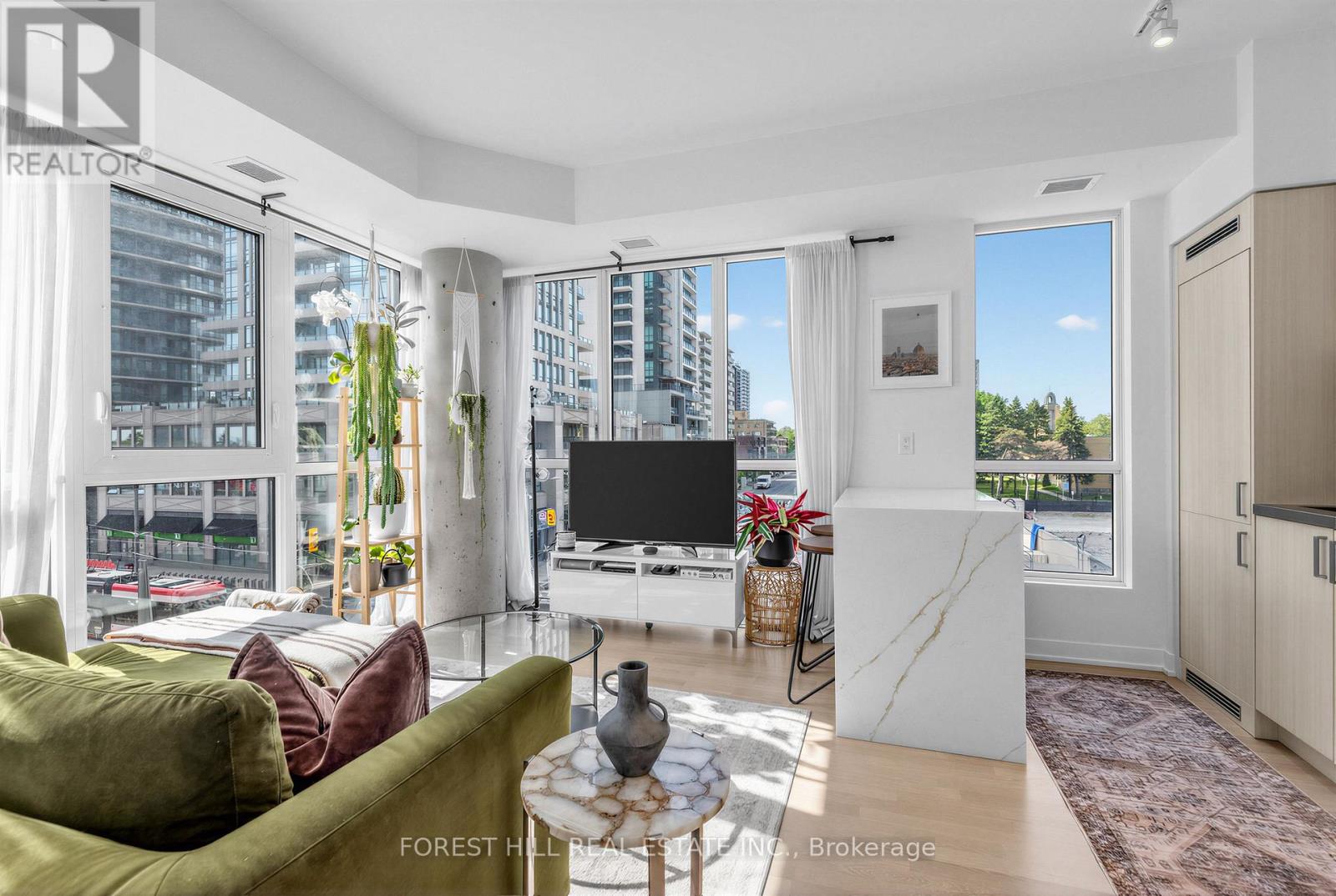 326 - 501 St Clair Avenue W, Toronto, Ontario  M5P 0A2 - Photo 10 - C13413834
