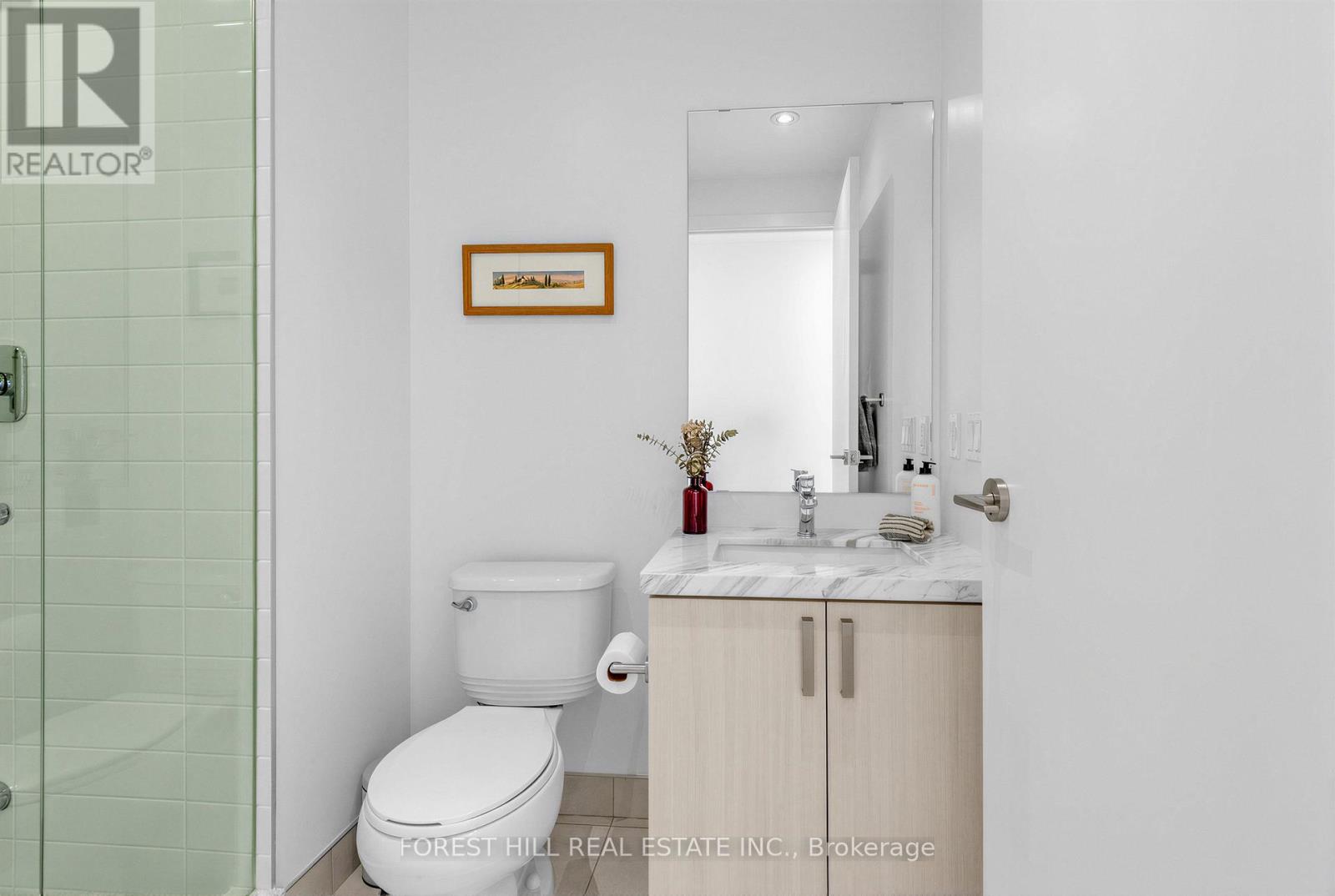 326 - 501 St Clair Avenue W, Toronto, Ontario  M5P 0A2 - Photo 11 - C13413834