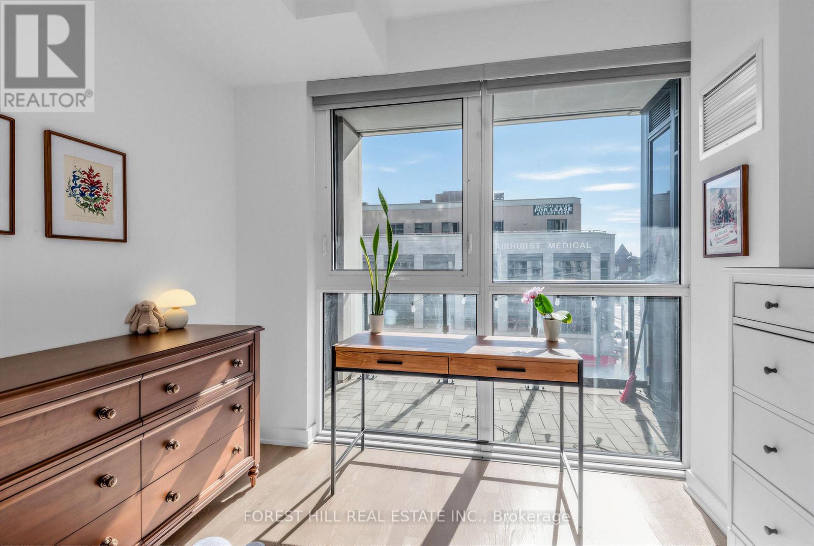 326 - 501 St Clair Avenue W, Toronto, Ontario  M5P 0A2 - Photo 17 - C13413834