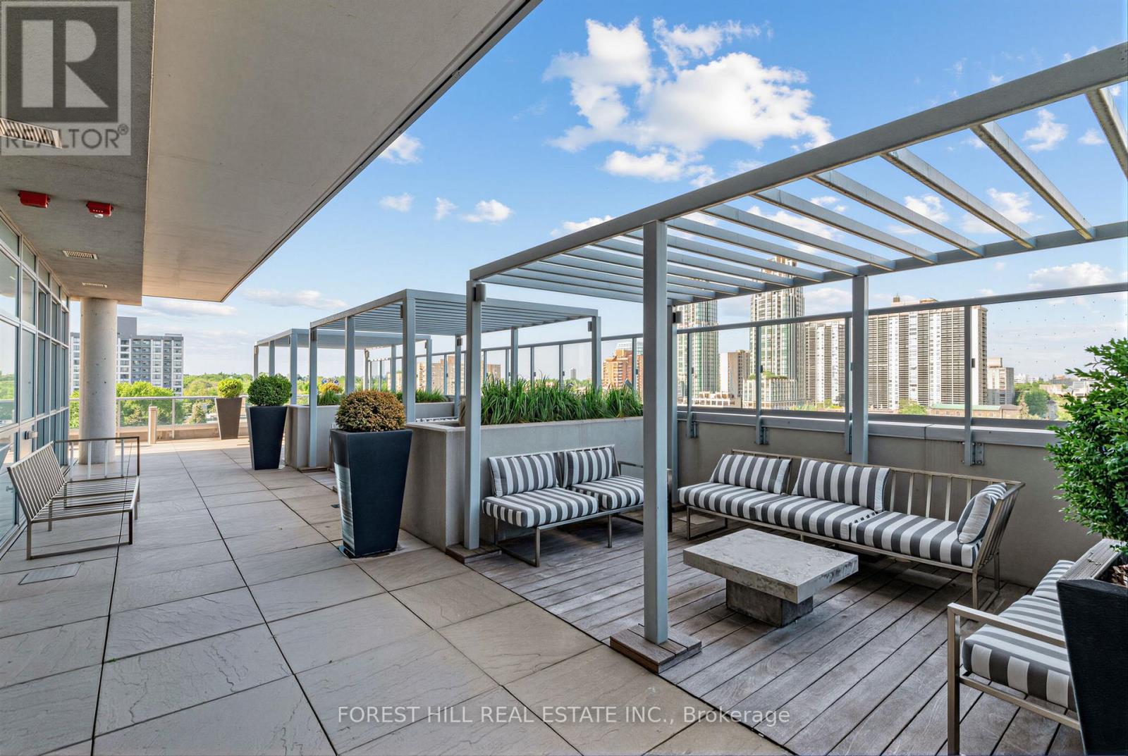 326 - 501 St Clair Avenue W, Toronto, Ontario  M5P 0A2 - Photo 30 - C13413834
