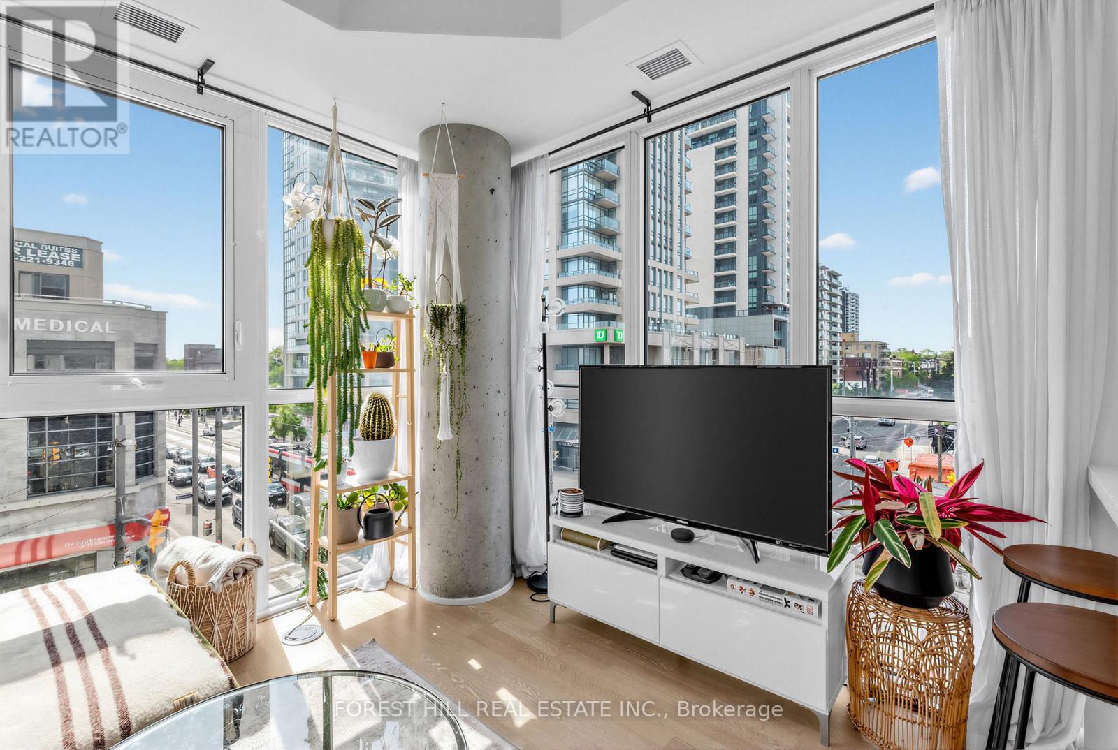 326 - 501 St Clair Avenue W, Toronto, Ontario  M5P 0A2 - Photo 5 - C13413834