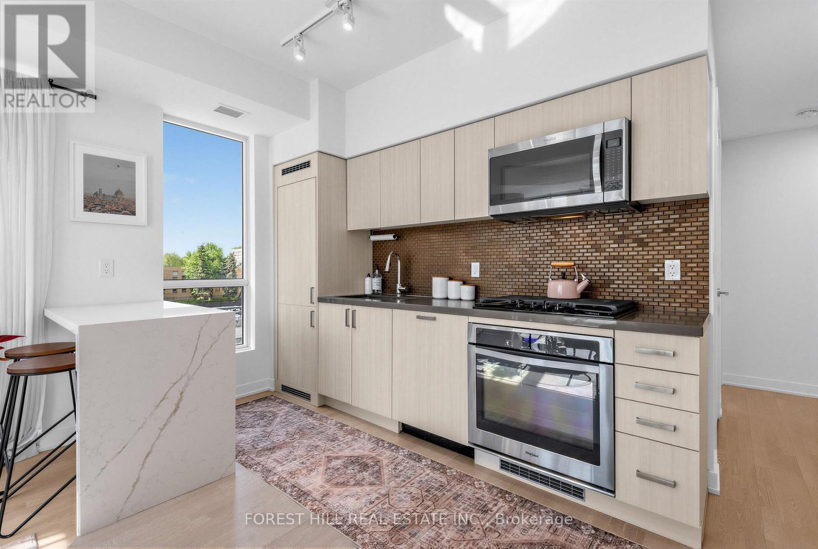 326 - 501 St Clair Avenue W, Toronto, Ontario  M5P 0A2 - Photo 8 - C13413834